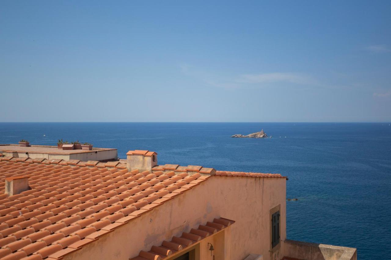 Helloelba Appartamento Il Faro ปอร์โตแฟร์ราโย ภายนอก รูปภาพ