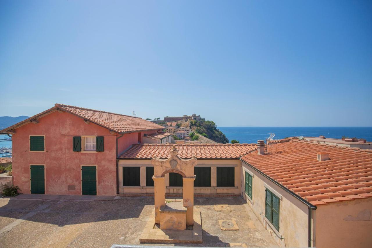 Helloelba Appartamento Il Faro ปอร์โตแฟร์ราโย ภายนอก รูปภาพ